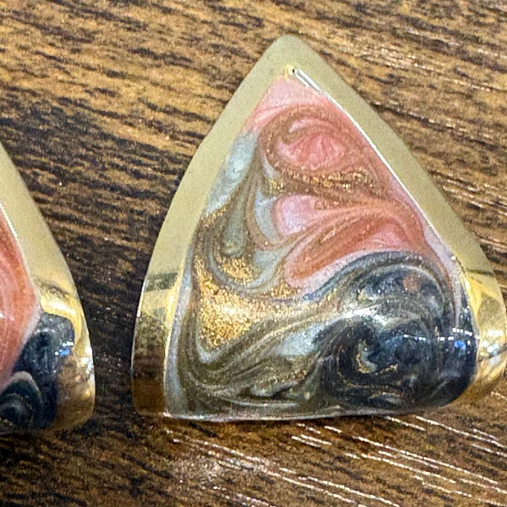 Vintage Marbled Enamel Triangle Stud Earrings Geometric Statement - Picture 3 of 6